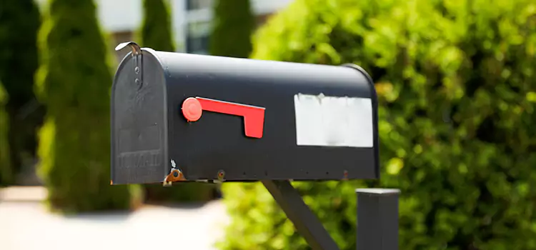 Secure Mailboxes for Packages Lakefield